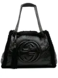 Gucci Pre-Owned 2016-2025 Medium Patent Shearling Soho Chain tote bag - Black