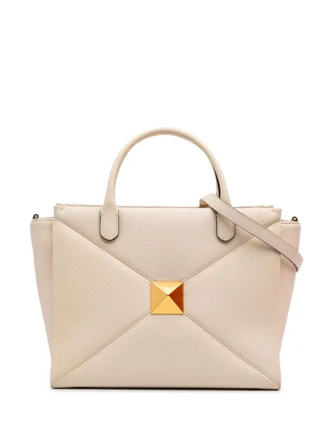 Valentino Garavani Pre-Owned 2018-2024 Medium Leather One Stud Top Handle Bag satchel