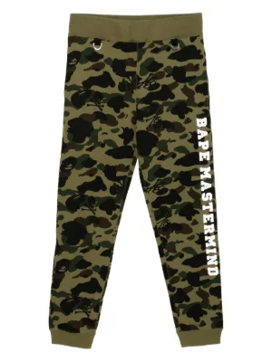 A BATHING APE® カモフラージュ トラックパンツ | グリーン | FARFETCH JP