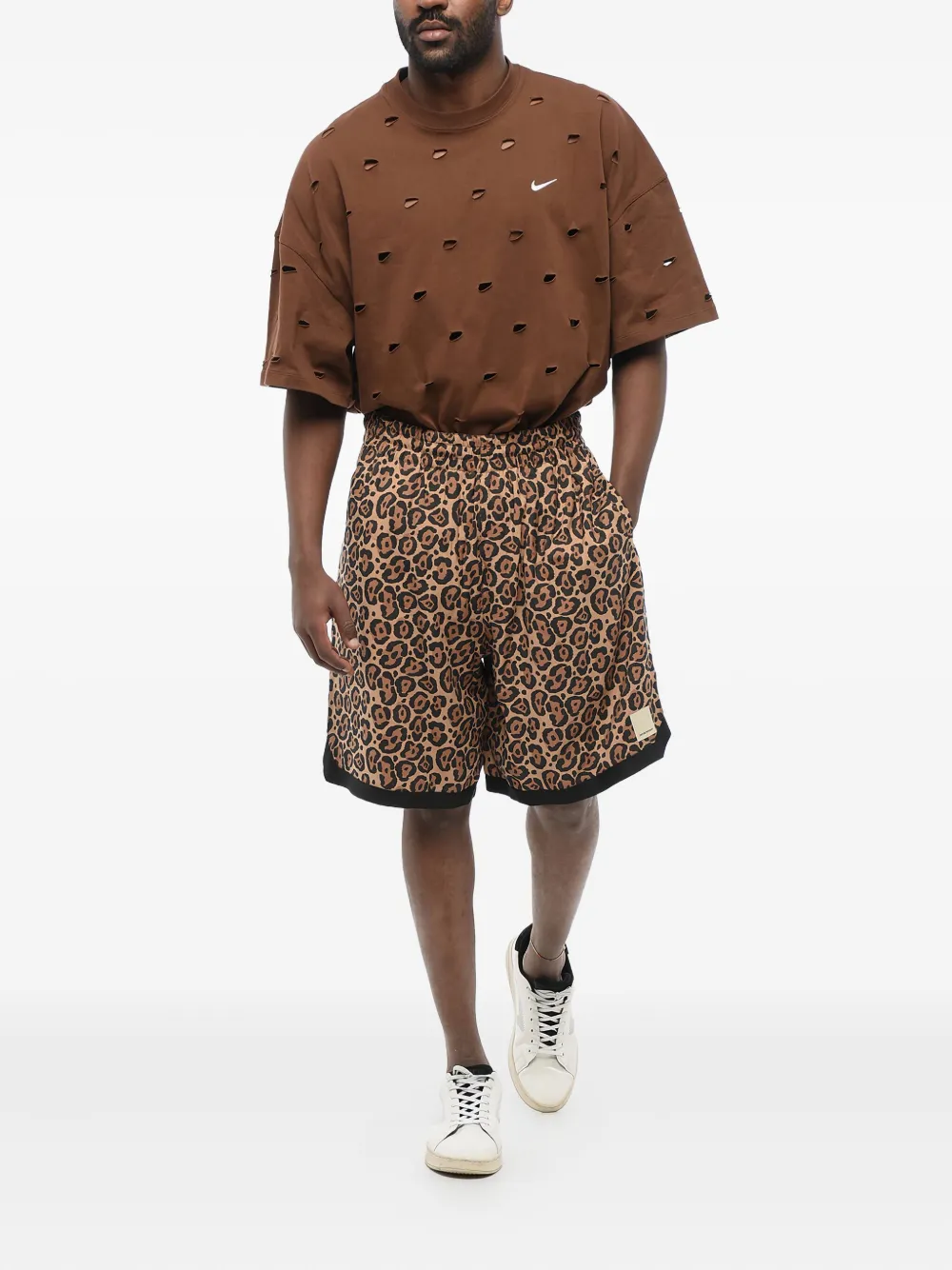 Giorgio Armani animal-print elastic-waist shorts | Bermuda Shorts | Image 2
