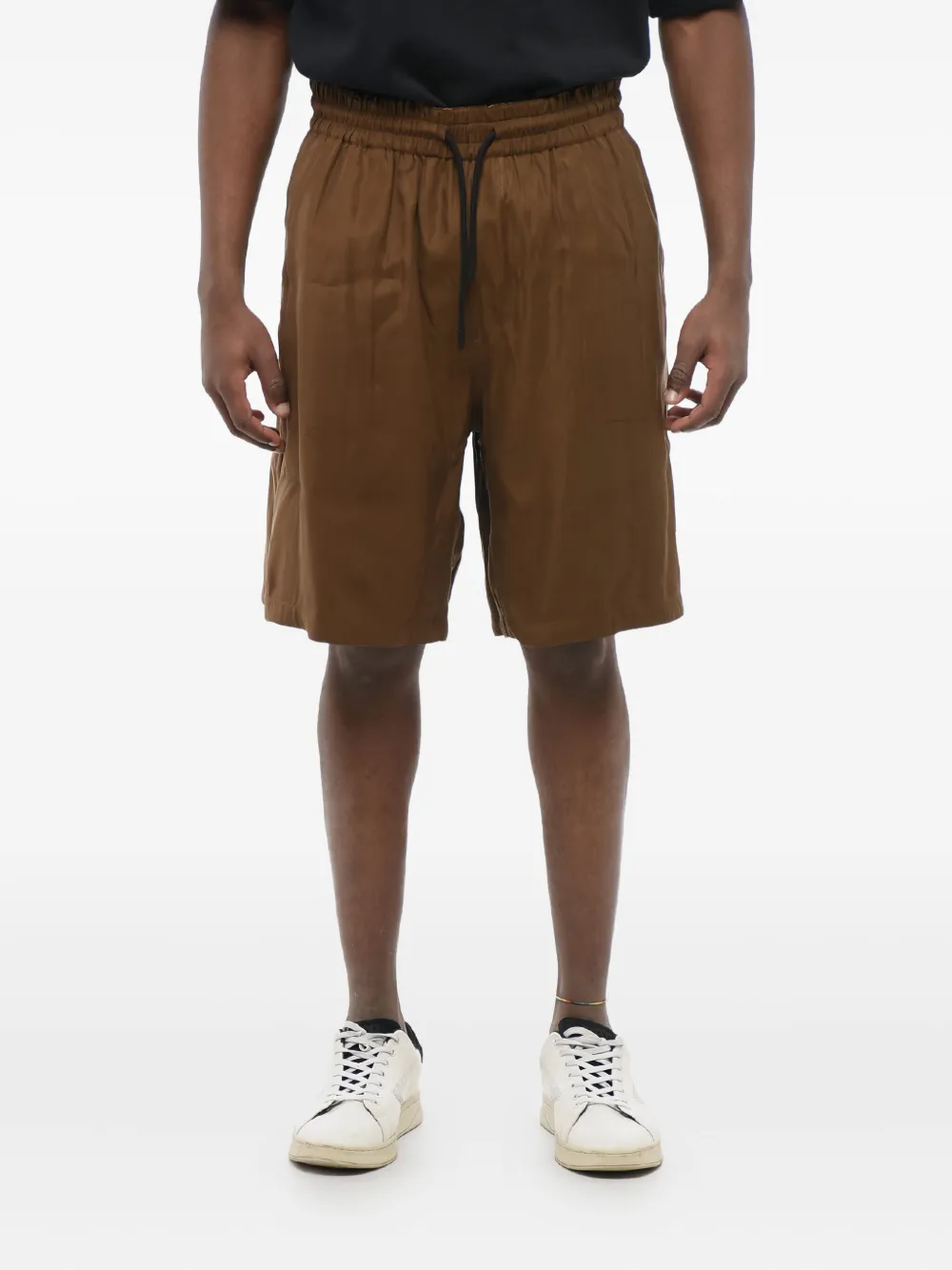 Giorgio Armani Shorts met elastische taille en dierenprint Bruin