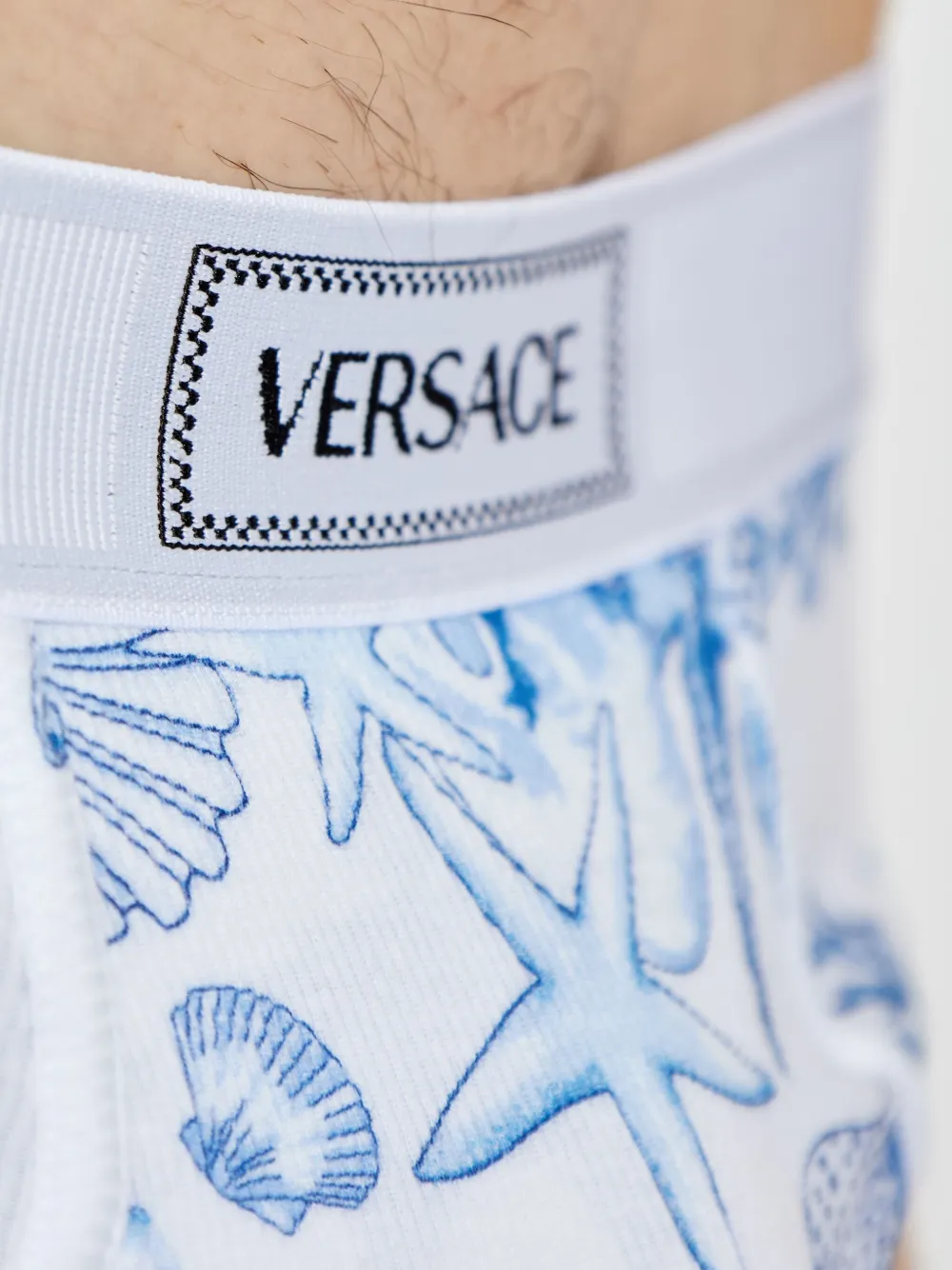 Versace Slip met schelpenprint Wit