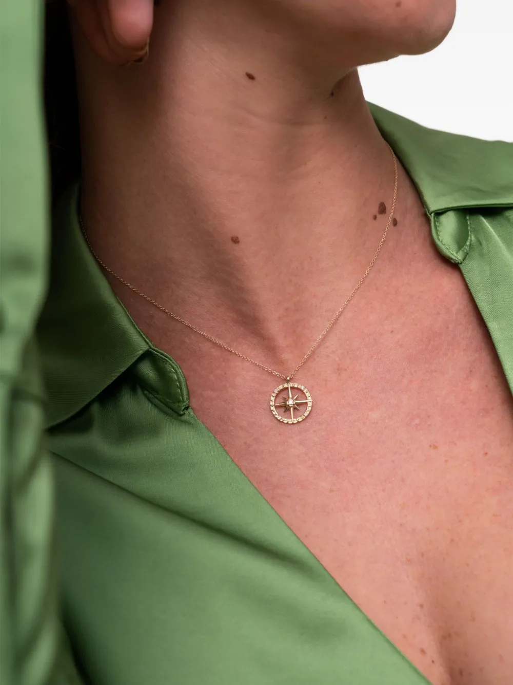 DOWER AND HALL 14kt yellow gold True North necklace | Image 2