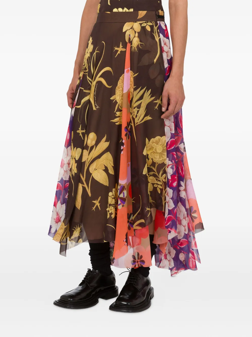 Moschino Bedruckter Seiden-goergette-rock In Brown