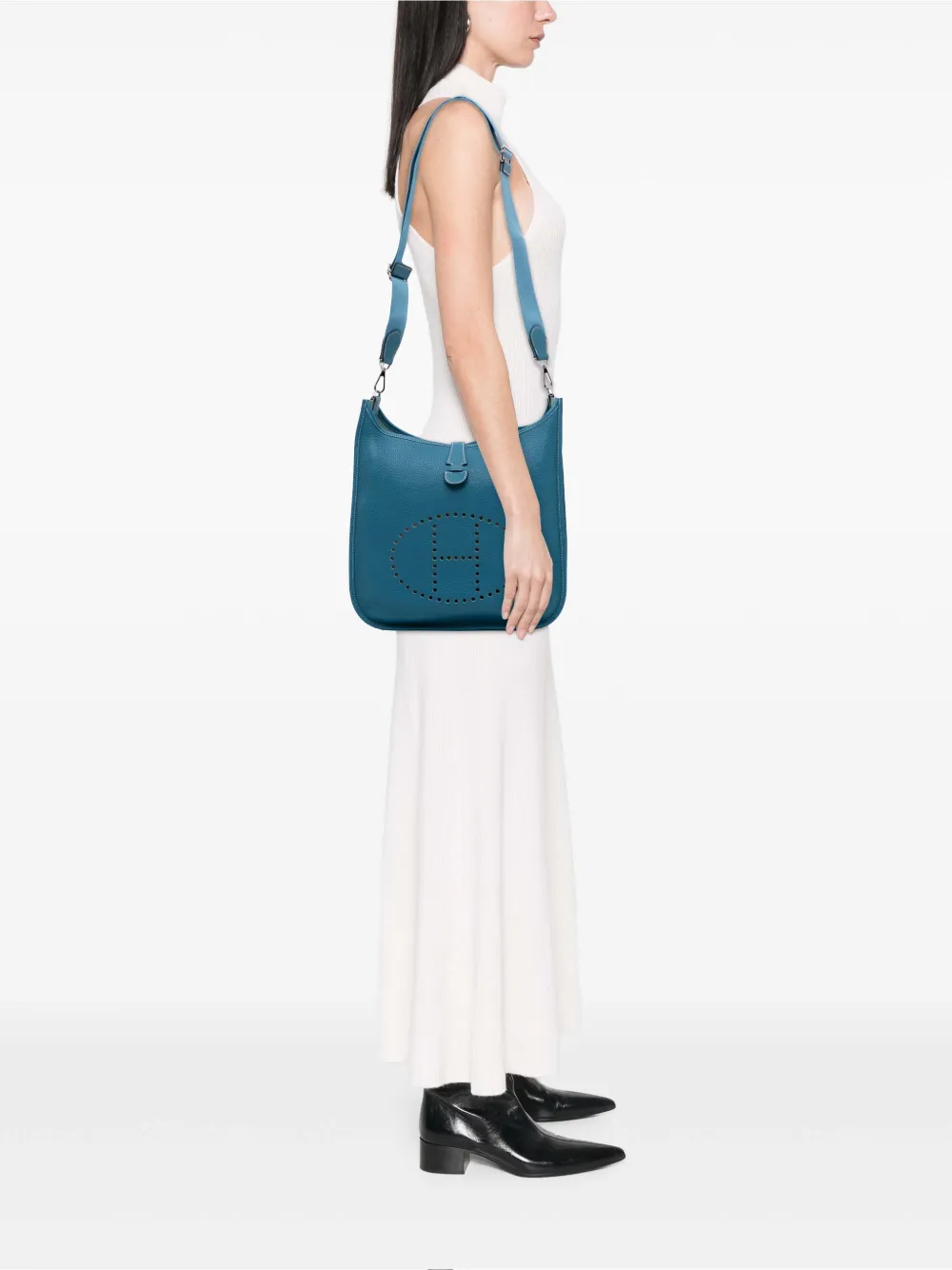 Hermès Pre-Owned 2012 Clemence Evelyne III 33 crossbody bag | Pre-Owned | Image 2