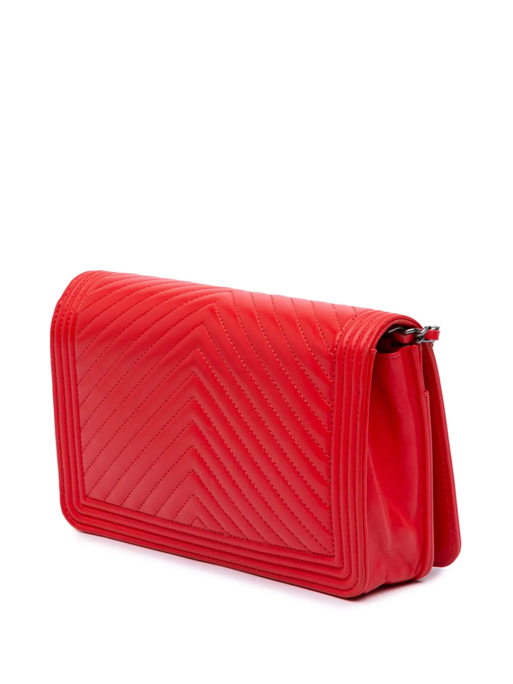 Pre-owned Chanel 2017-2018 Chevron Calfskin Boy Wallet On Chain Crossbody Bag In Red