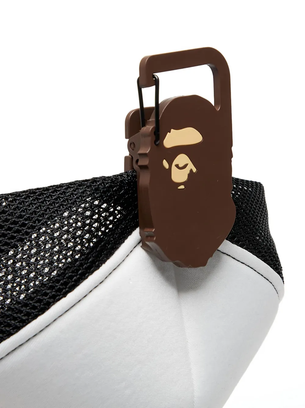 A BATHING APE x Swarovski mesh pet verfraaid met Ape Head Zwart
