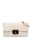 CHANEL Pre-Owned 2016-2017 Medium Sheepskin Beauty Lock Flap shoulder bag - White