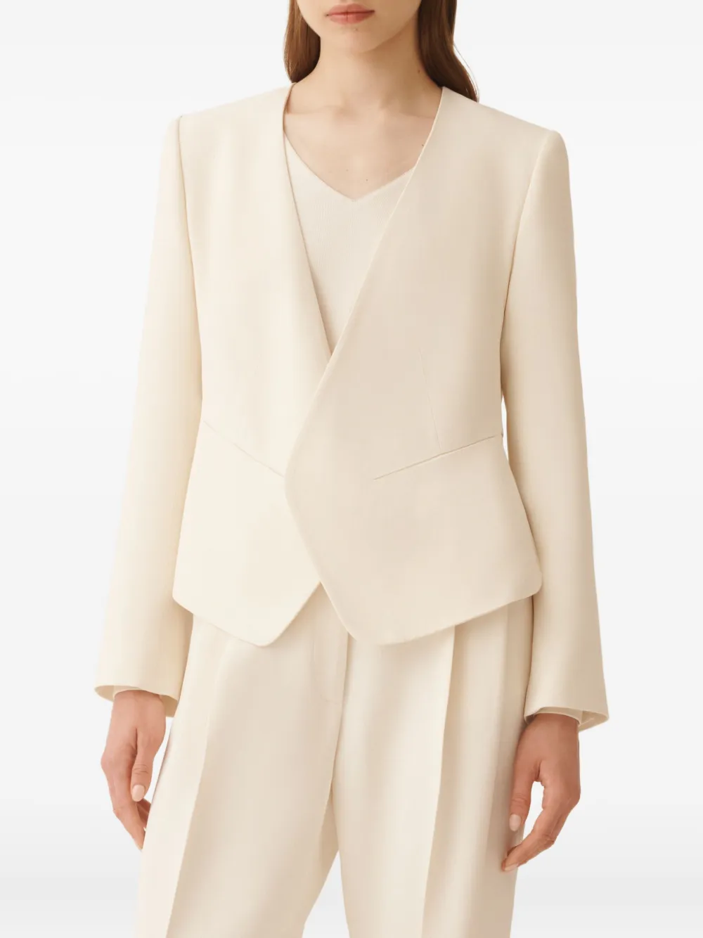Fabiana Filippi Cady jack met asymmetrische afwerking Beige