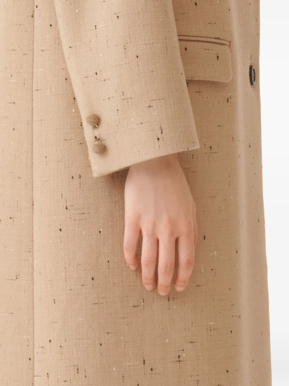 Fabiana Filippi Jas met dubbele rij knopen en vlekken Beige