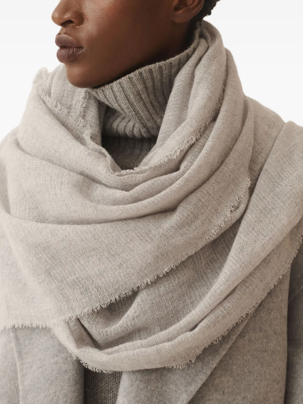 Fabiana Filippi Metallic-thread Fringed Scarf In Gray