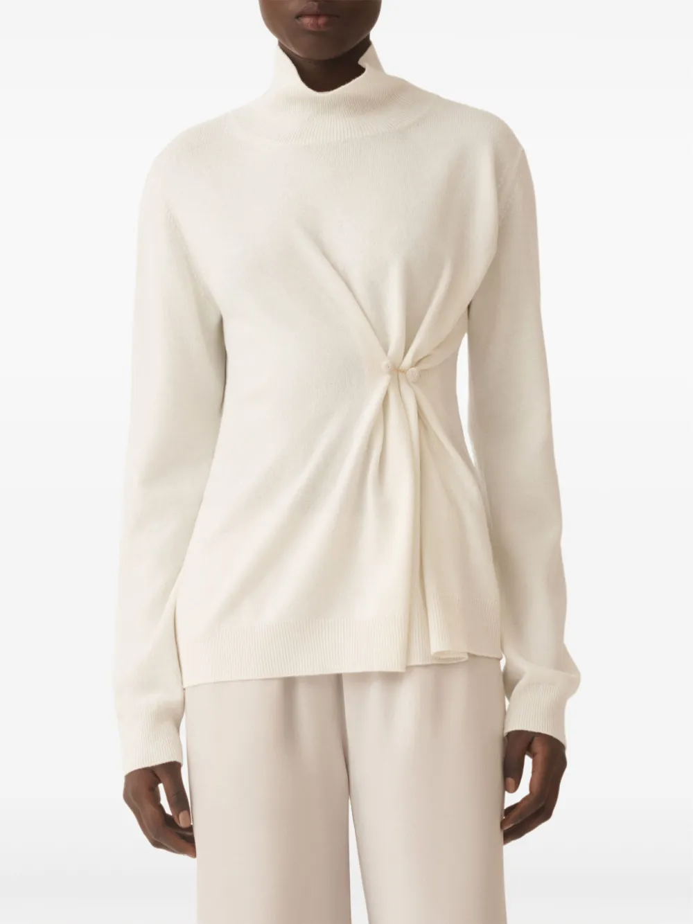 Fabiana Filippi Trui met hoge hals en gedraaide voorkant Beige