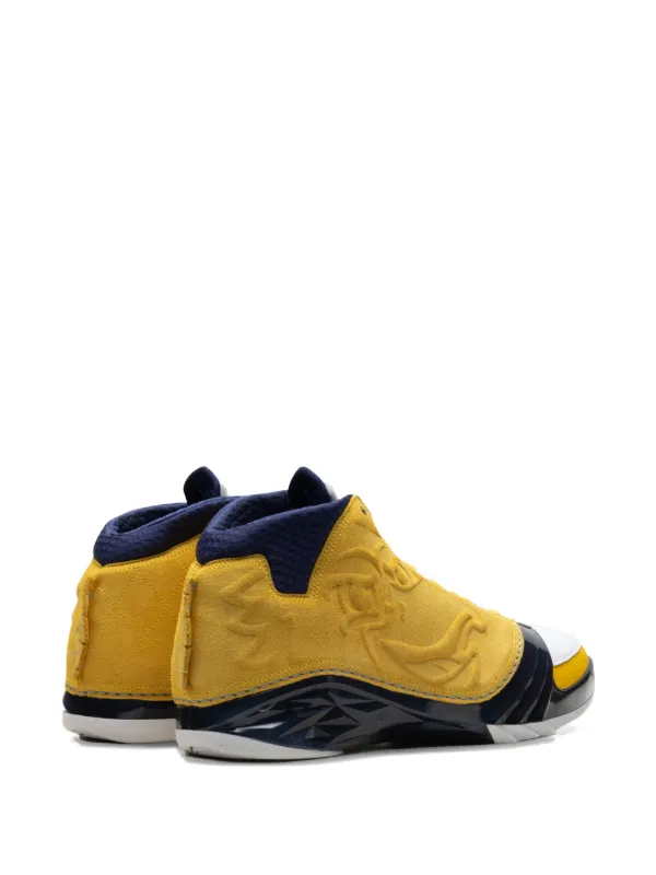 Jordan 23 Retro Marquette Sneakers Yellow FARFETCH ID