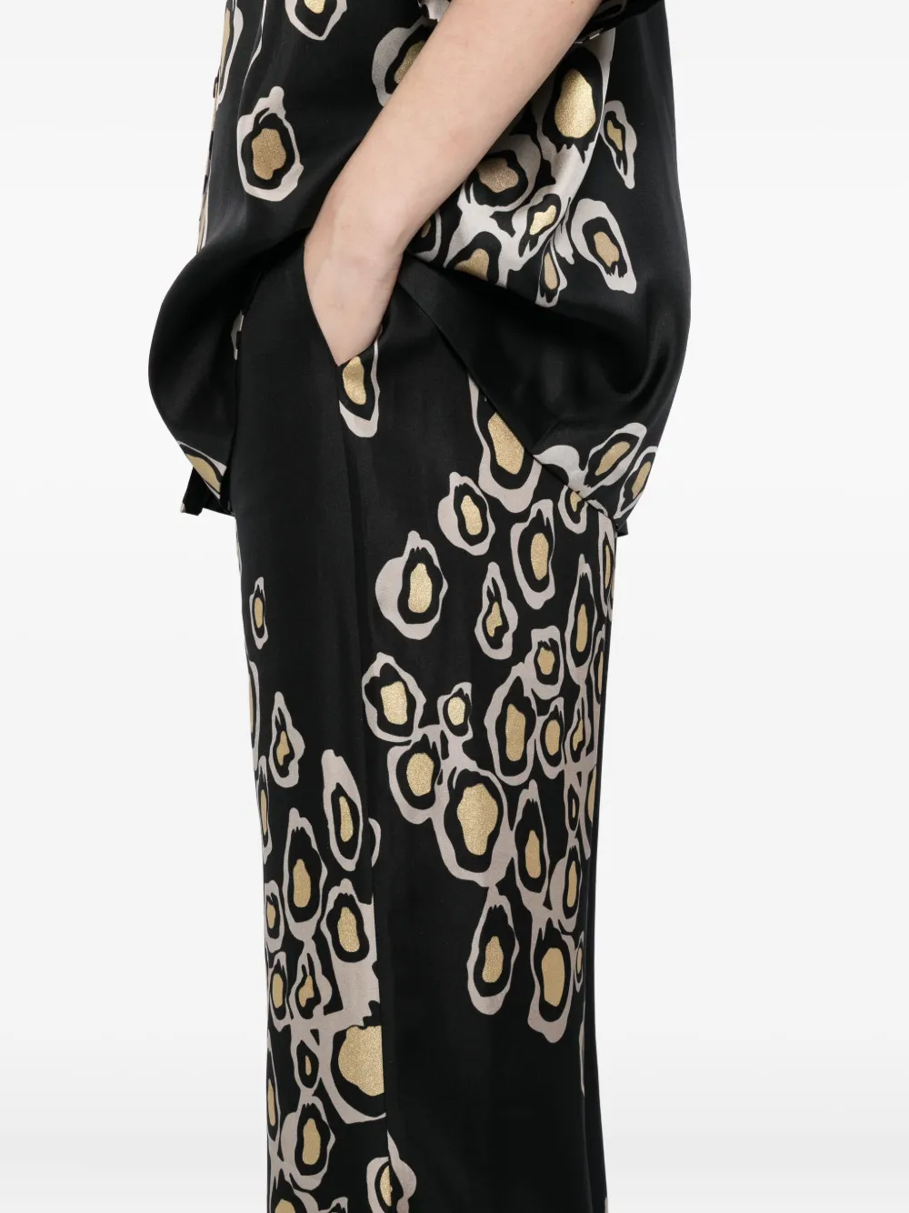 Cynthia Rowley Amalfi Flared Trousers In Black