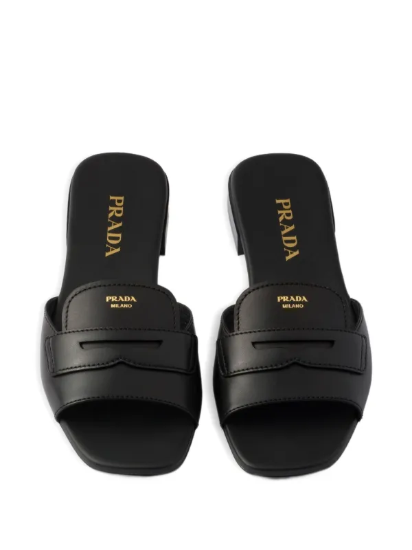 【関税込み】prada LOGO LEATHER SANDALS Prada logo-stamp Leather Sandals | Black | FARFETCH