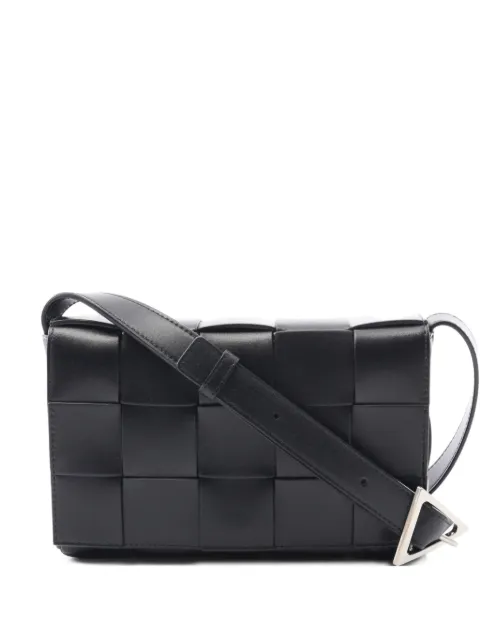 Bottega Veneta Pre-Owned 2021 maxi Intrecciato Cassette shoulder bag