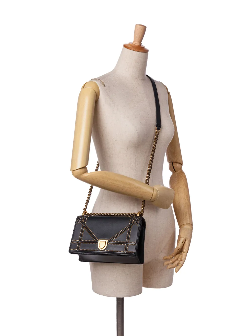 Christian Dior Pre-Owned 2018 Small Lambskin Studded Diorama Flap crossbody bag | Pre-Owned | Image 2