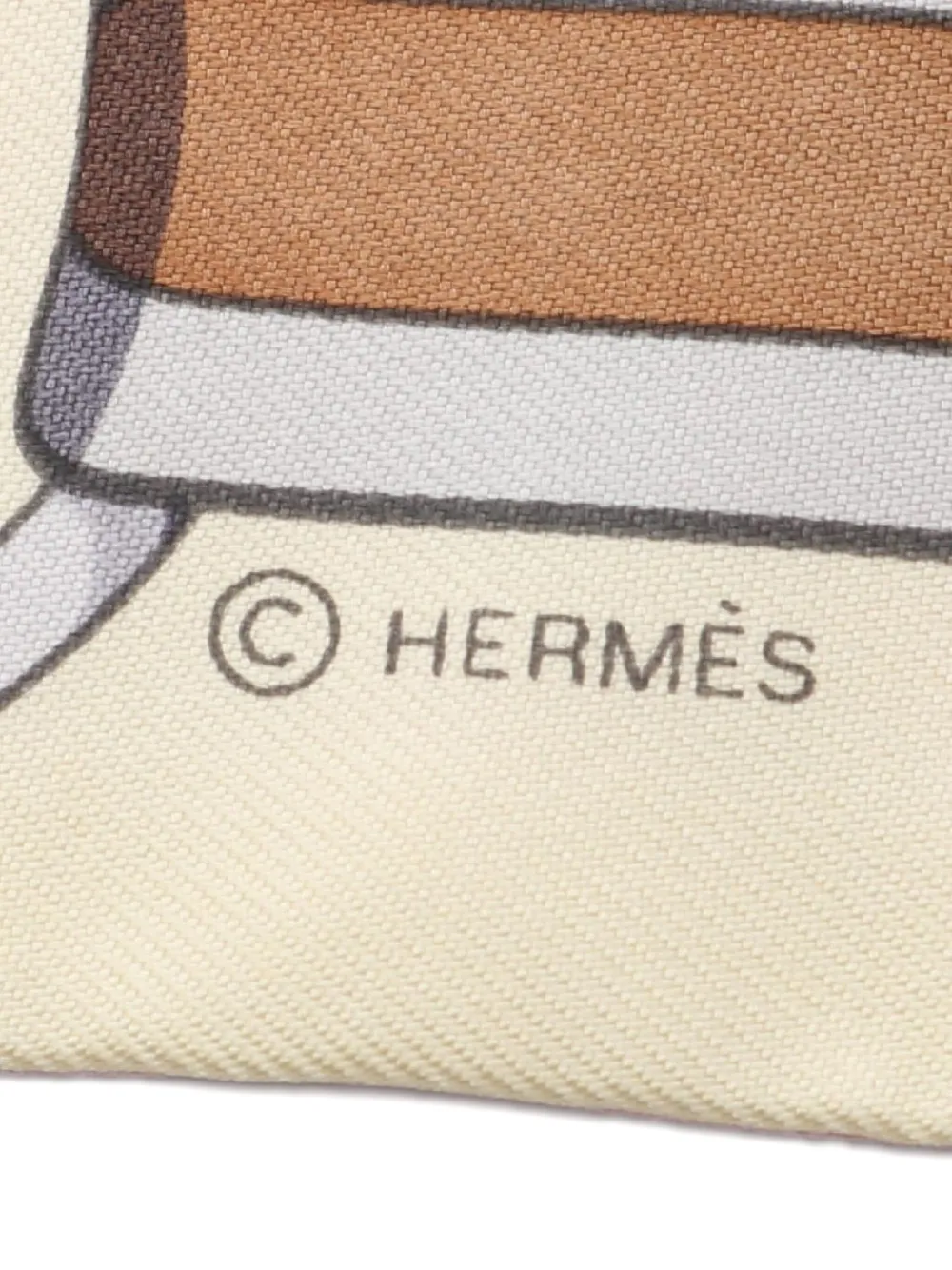 Hermès Pre-Owned 2021 Grand Tralala ribbon scarf | Image 2