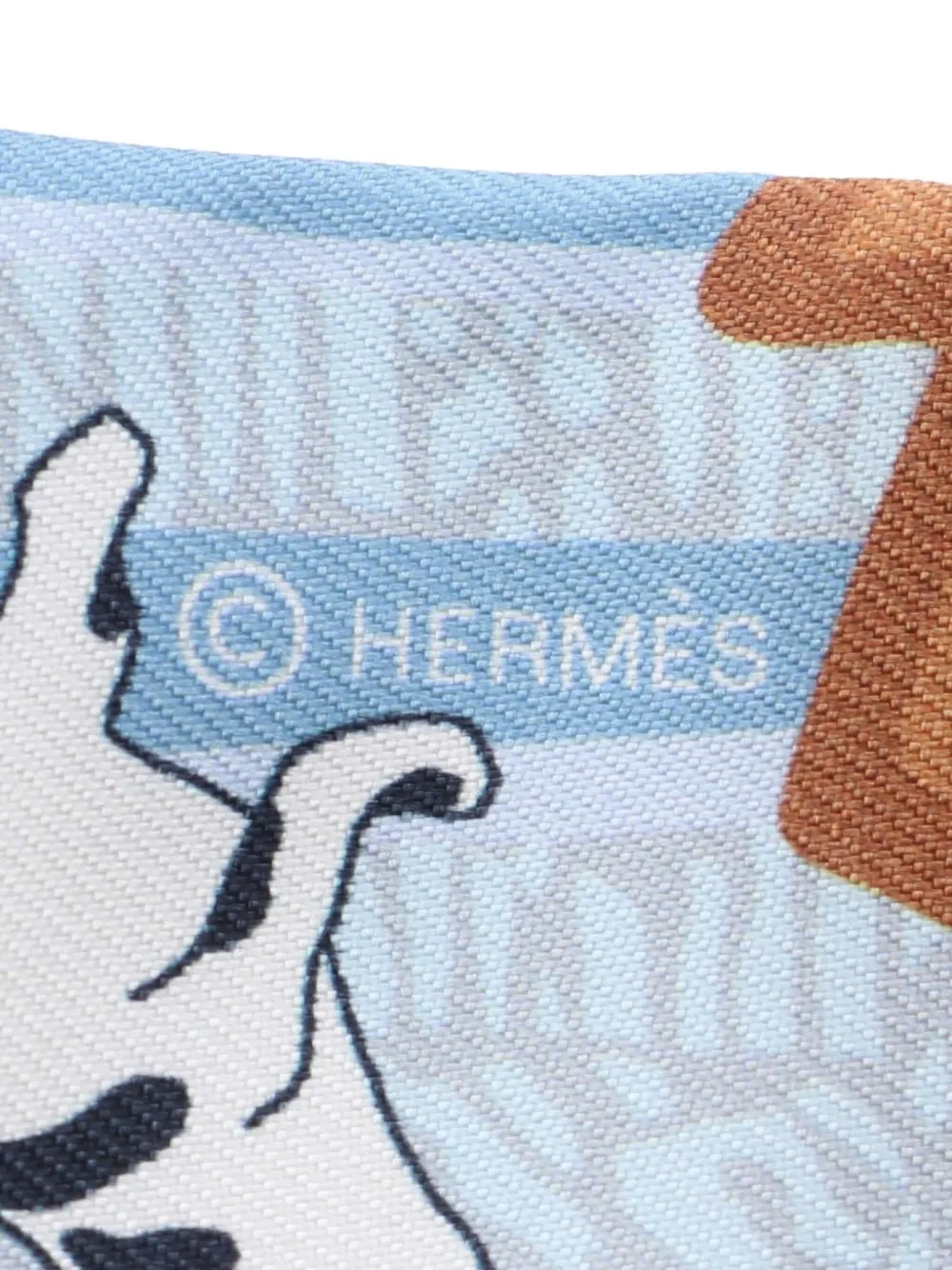 Hermès Pre-Owned 2021 EN LIBERTE silk scarf | Image 2