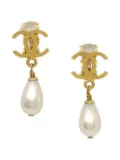 CHANEL Pre-Owned 1996 CC dangle earrings - Gold