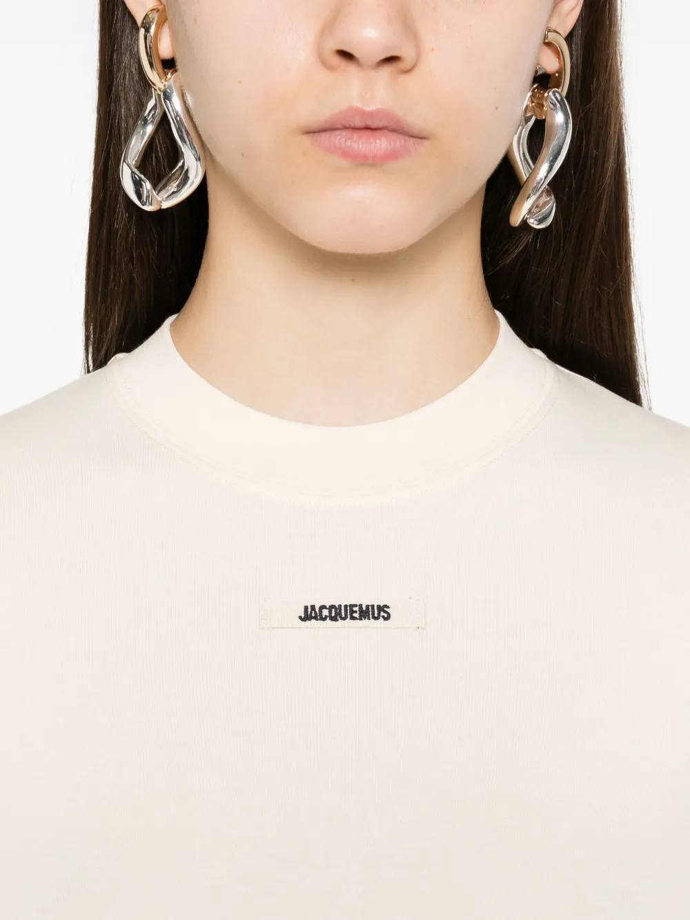 Jacquemus T-shirt met logoplakkaat Beige