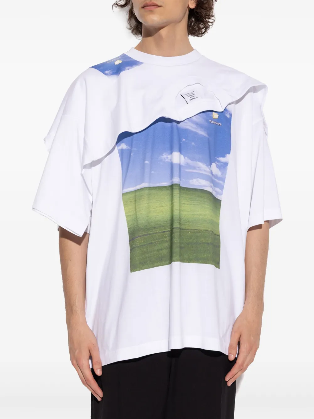 VETEMENTS layered graphic-print T-shirt | T-Shirts | Image 2