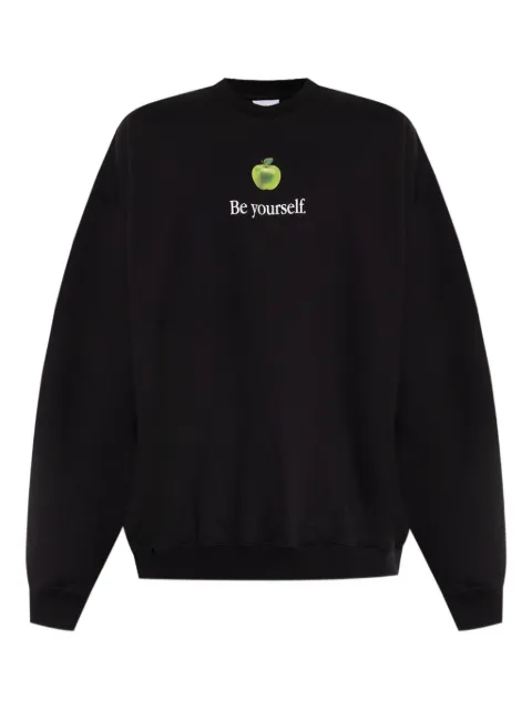 VETEMENTS apple-print sweatshirt