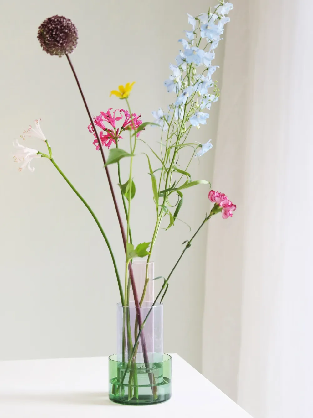  &k Amsterdam Large Amphi Vase (32,5cm X 14,5cm) - Green 