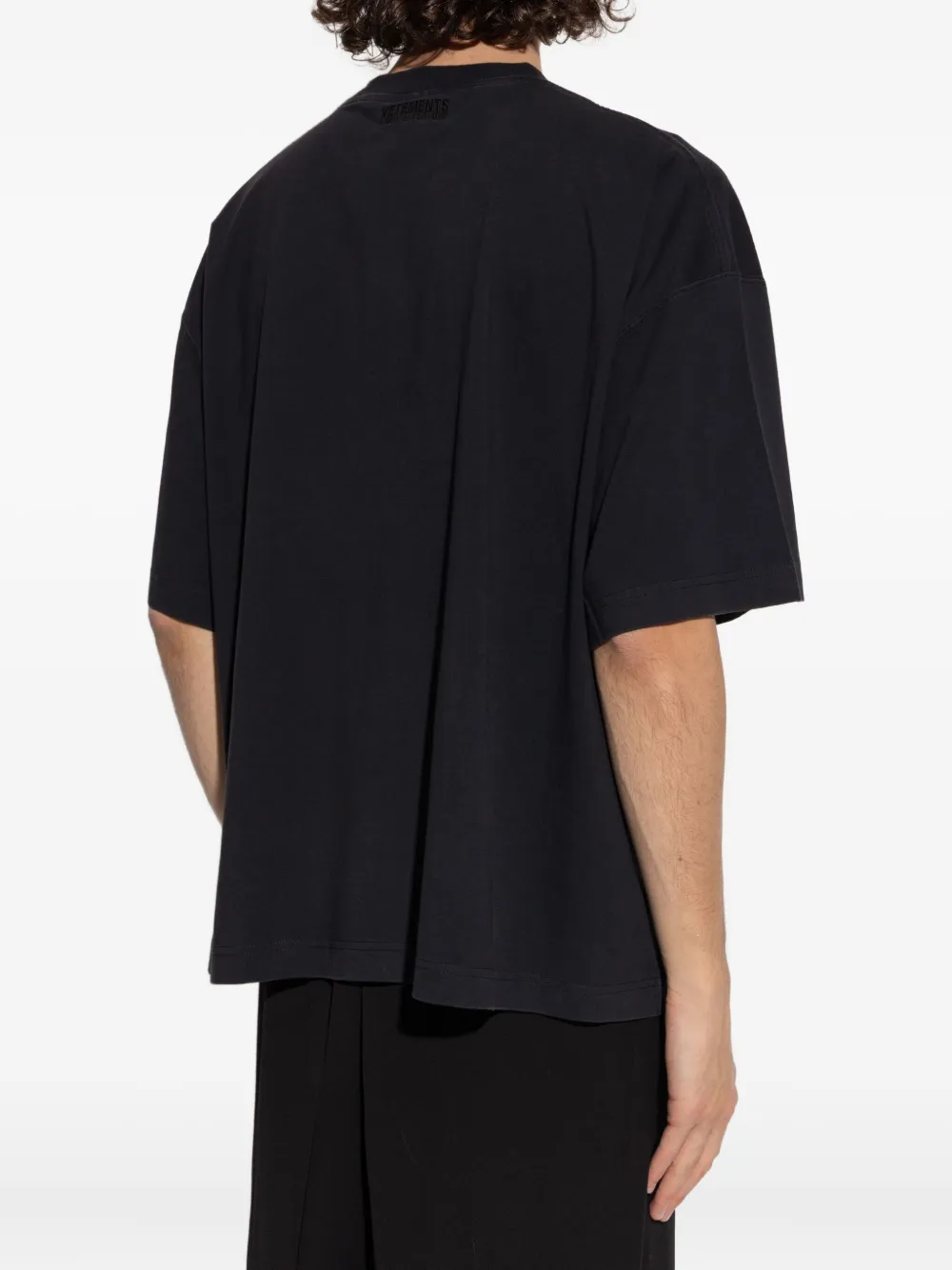 VETEMENTS T-shirt met tekst en korte mouwen Zwart