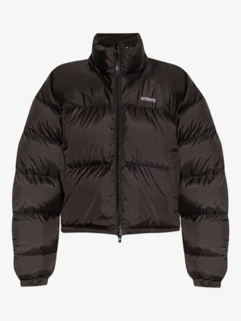 VETEMENTS logo-embroidered puffer jacket