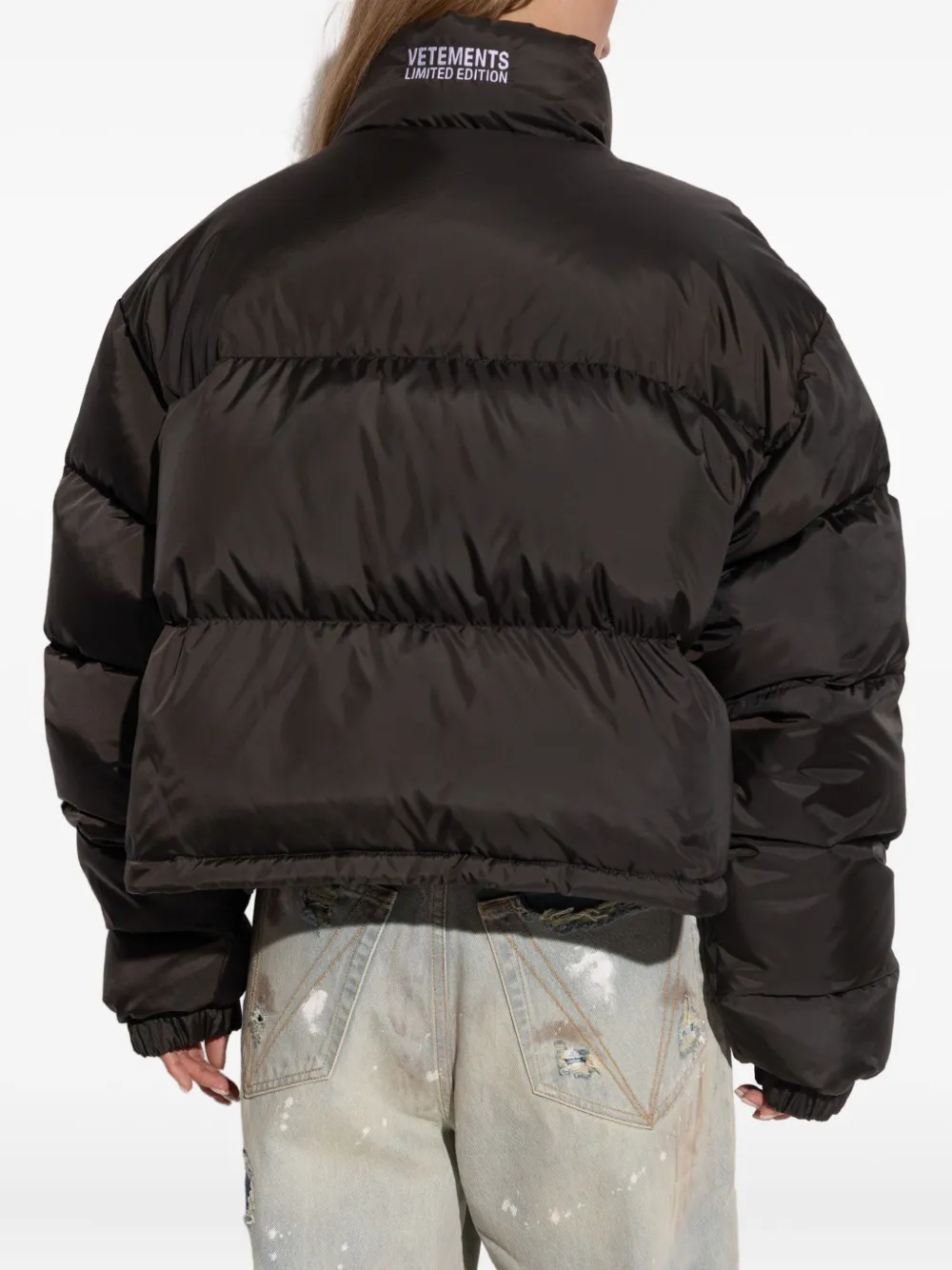 VETEMENTS Donsjack met geborduurd logo Zwart