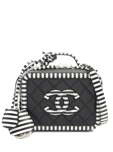 CHANEL Pre-Owned petite trousse de toilette CC Filigree Striped Case en cuir Caviar (2019)