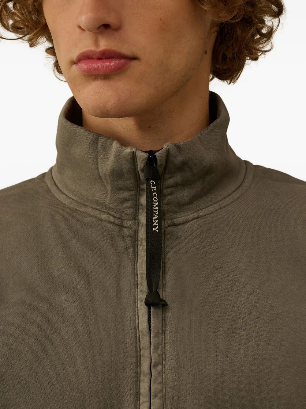 C.P. Company Sweater met halve rits en Lens-zak Bruin