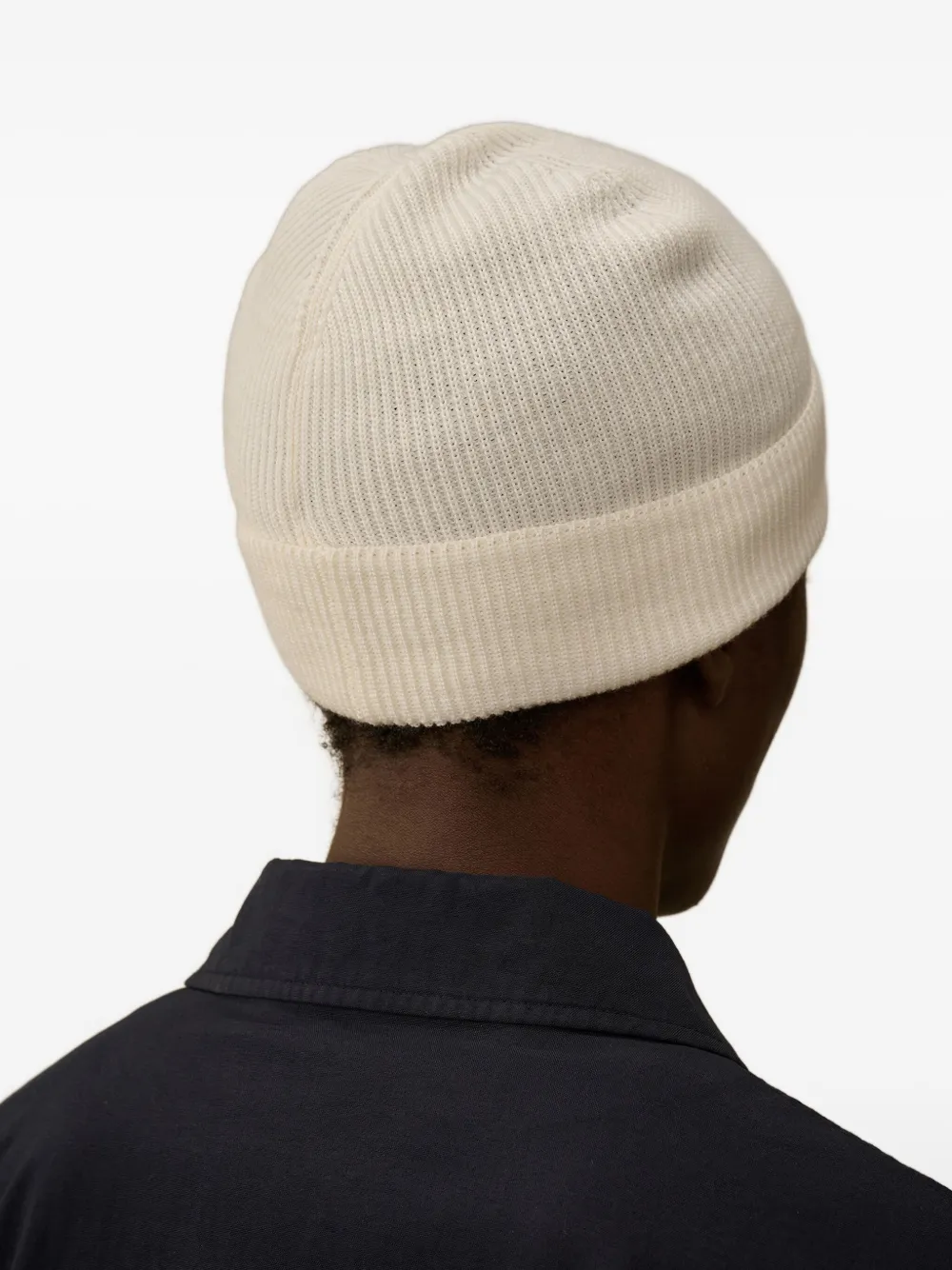 C.P. Company Geribbelde wollen muts met logopatch Beige