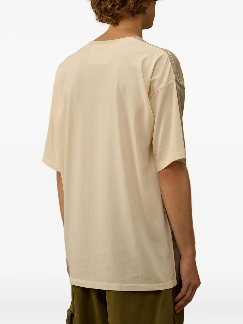 C.P. Company Katoenen T-shirt met centrale naad Beige
