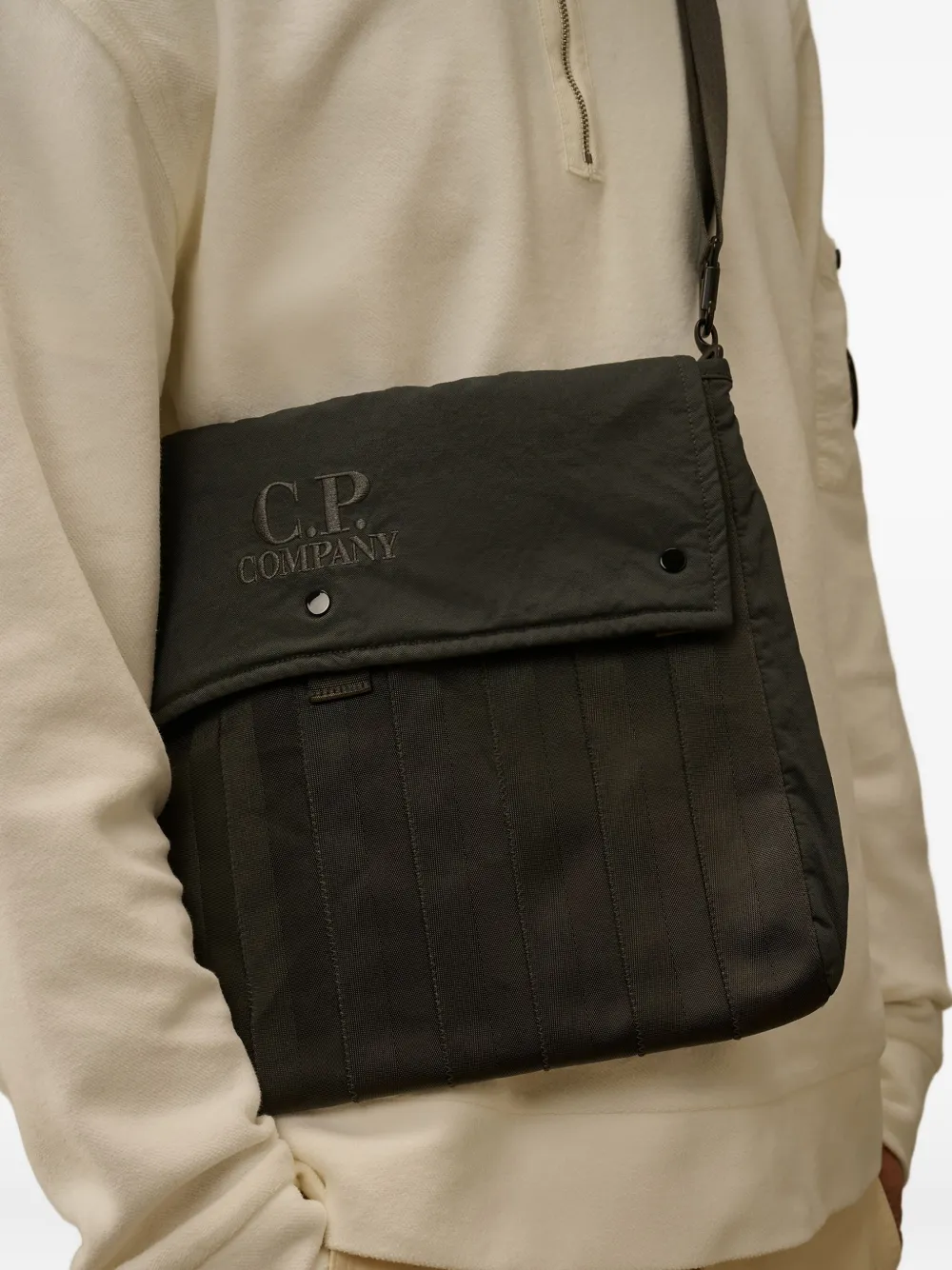 C.p. Company Topstitched-detail Shoulder Bag In Black