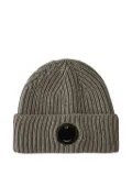 C.P. Company ribbed-wool lens-detail beanie hat - Grey