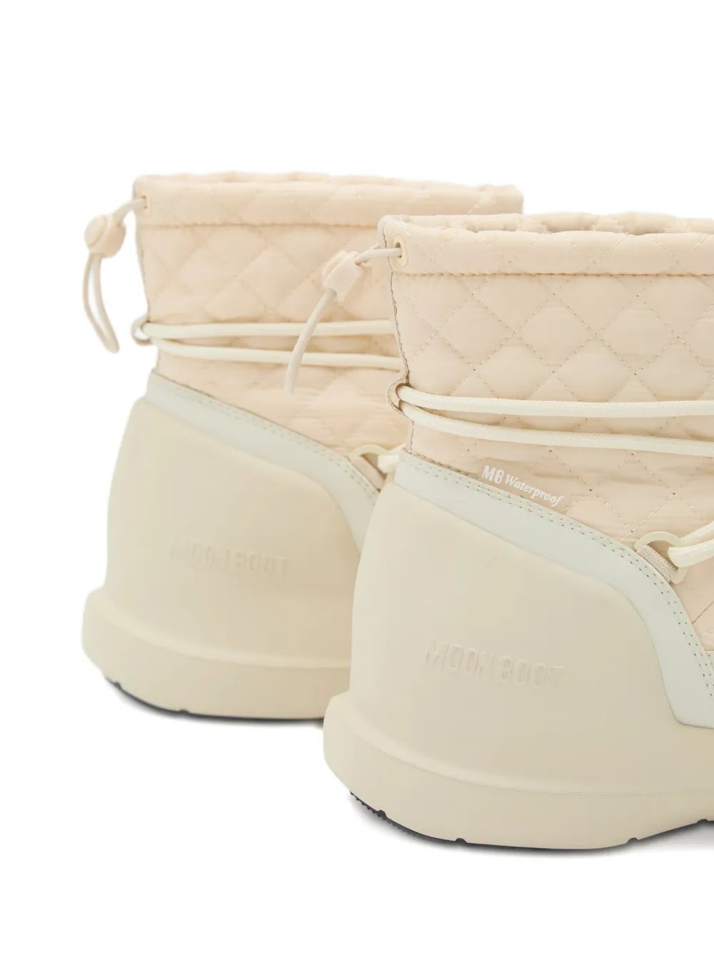 Moon Boot Mezzaluna quilted boots Neutrals