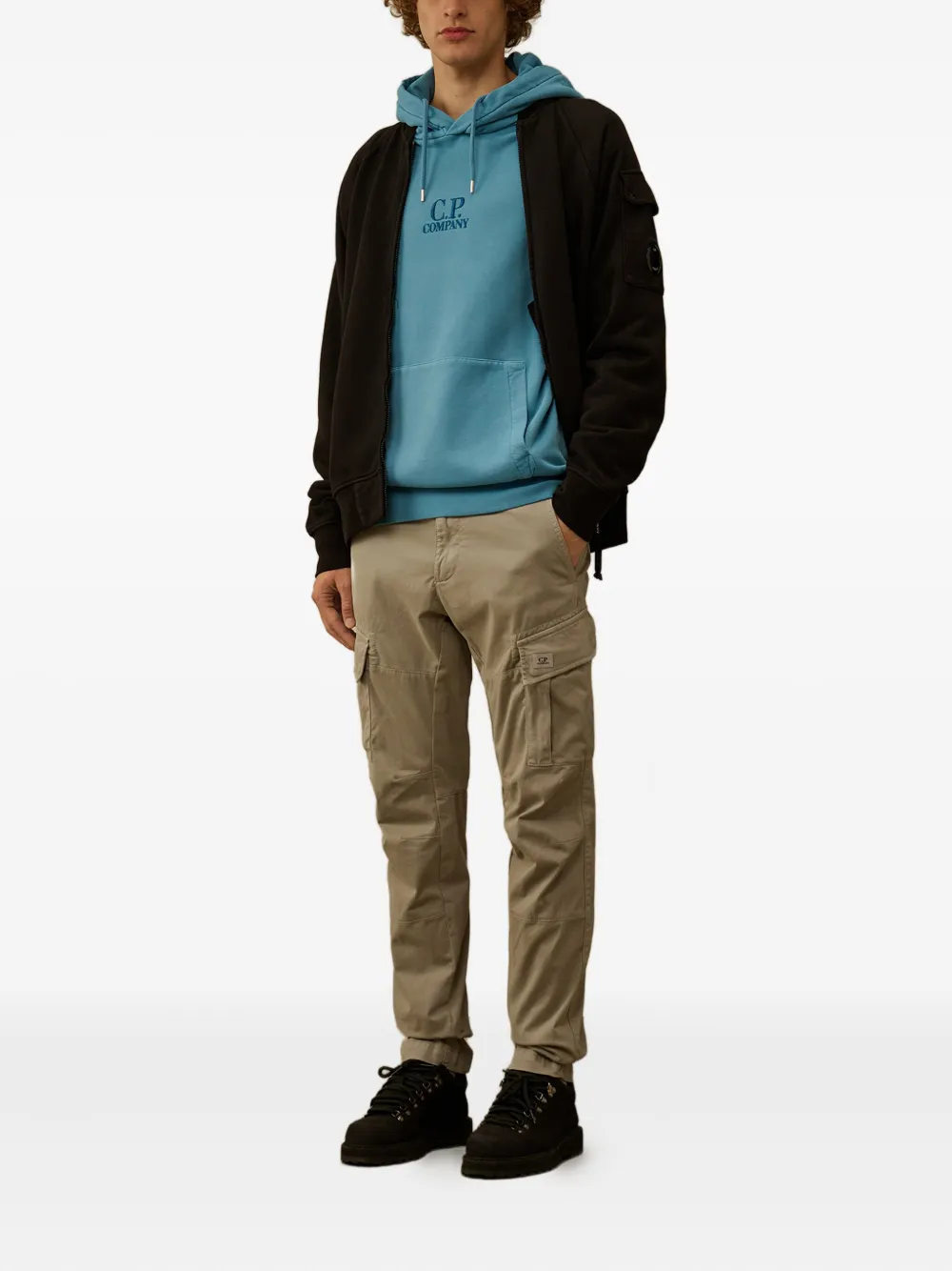 C.P. Company embroidered-logo hoodie Blauw