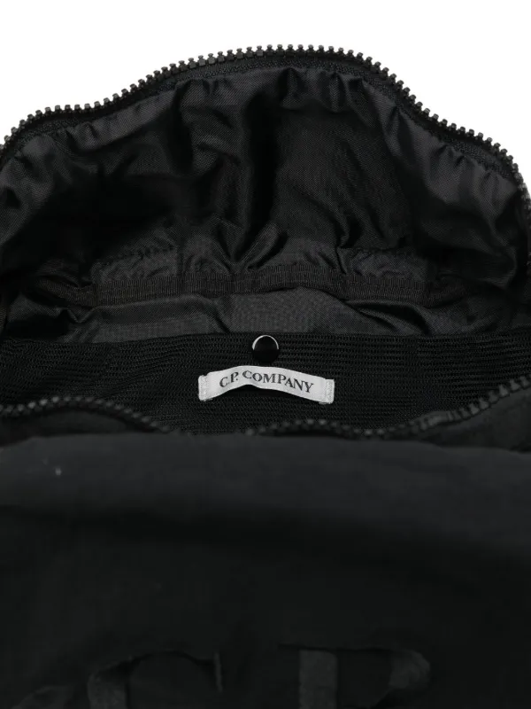 C.P. Company ロゴ ベルトバッグ | ブラック | FARFETCH JP