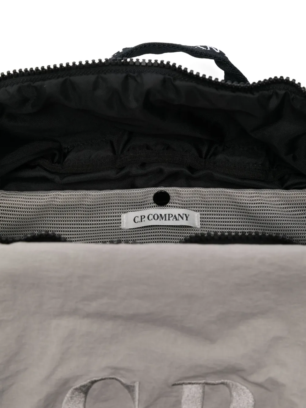 C.P. Company Heuptas met geborduurd logo Grijs