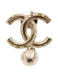 CHANEL Pre-Owned 2011 CC crystal-embellished brooch - Gold