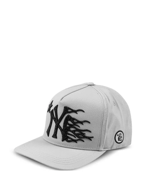 Hellstar Baseball Cap フレーム付き顔刺繍キャップ Hellstar Baseball Cap フレーム付き顔刺繍キャップ