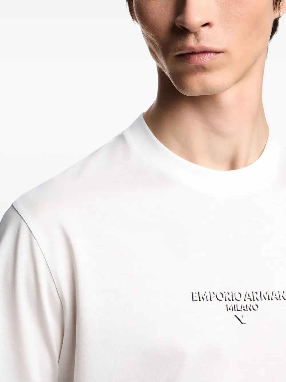 Emporio Armani T-shirt met geborduurd logo Wit