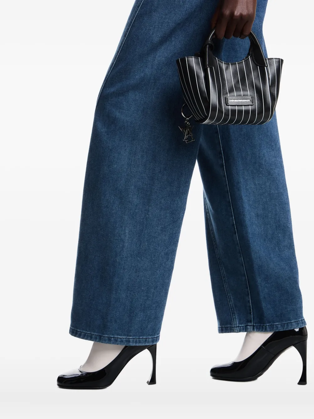 Emporio Armani Diagonal-seam Jeans In Blue