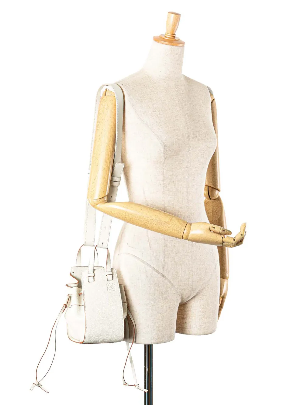 Pre-owned Loewe 2022 Mini Grained Calfskin Hammock Bag Satchel