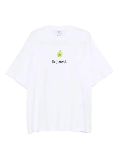 VETEMENTS Apple-print T-shirt