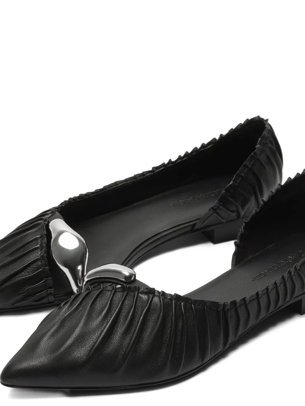 Manière De Voir Céleste gathered metal-detail flat pumps Black