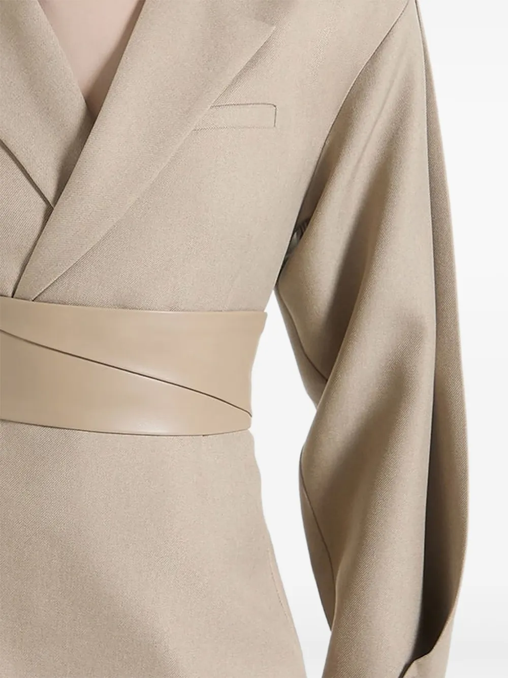 Manière De Voir Marie blazer met ceintuur Beige