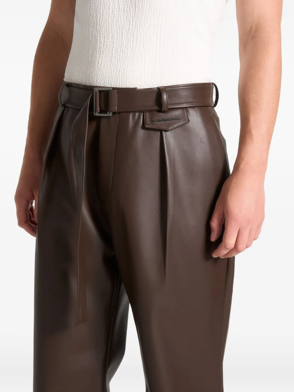 Manière De Voir Serge geplooide broek van imitatieleer Bruin